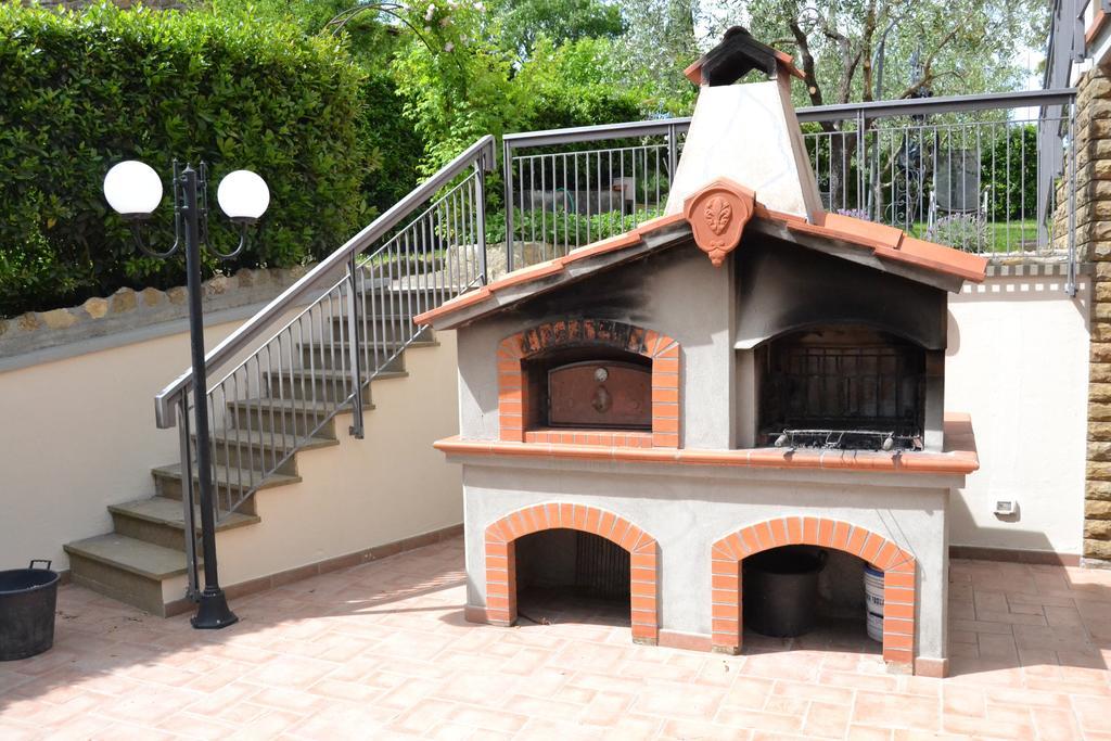 B&B Villa Il Poggiolino Molino del Piano Luaran gambar