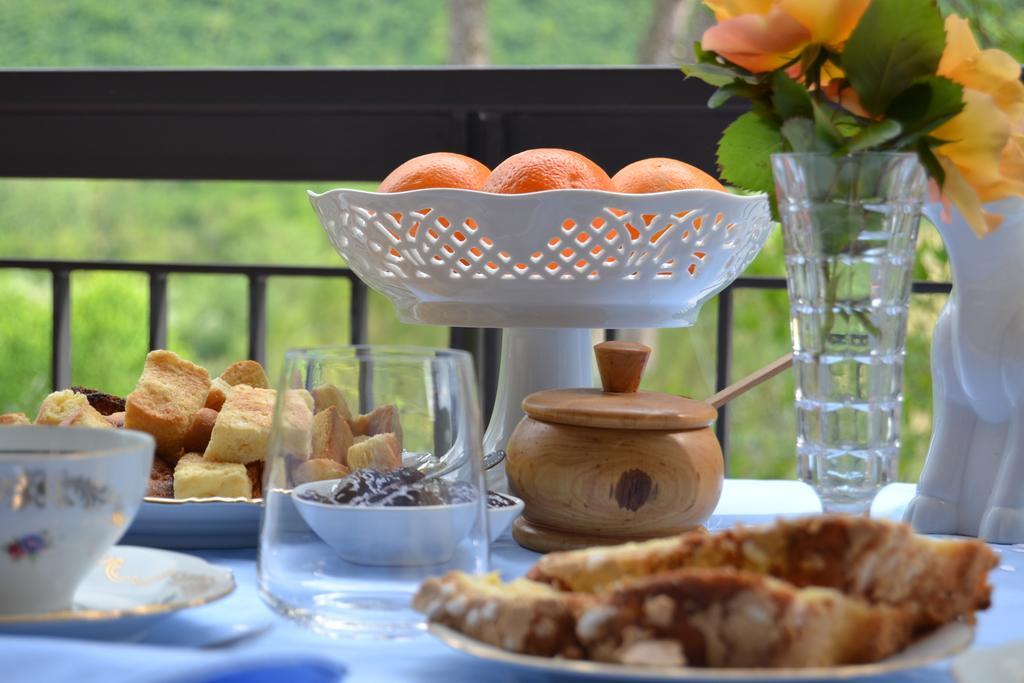 B&B Villa Il Poggiolino Molino del Piano Luaran gambar