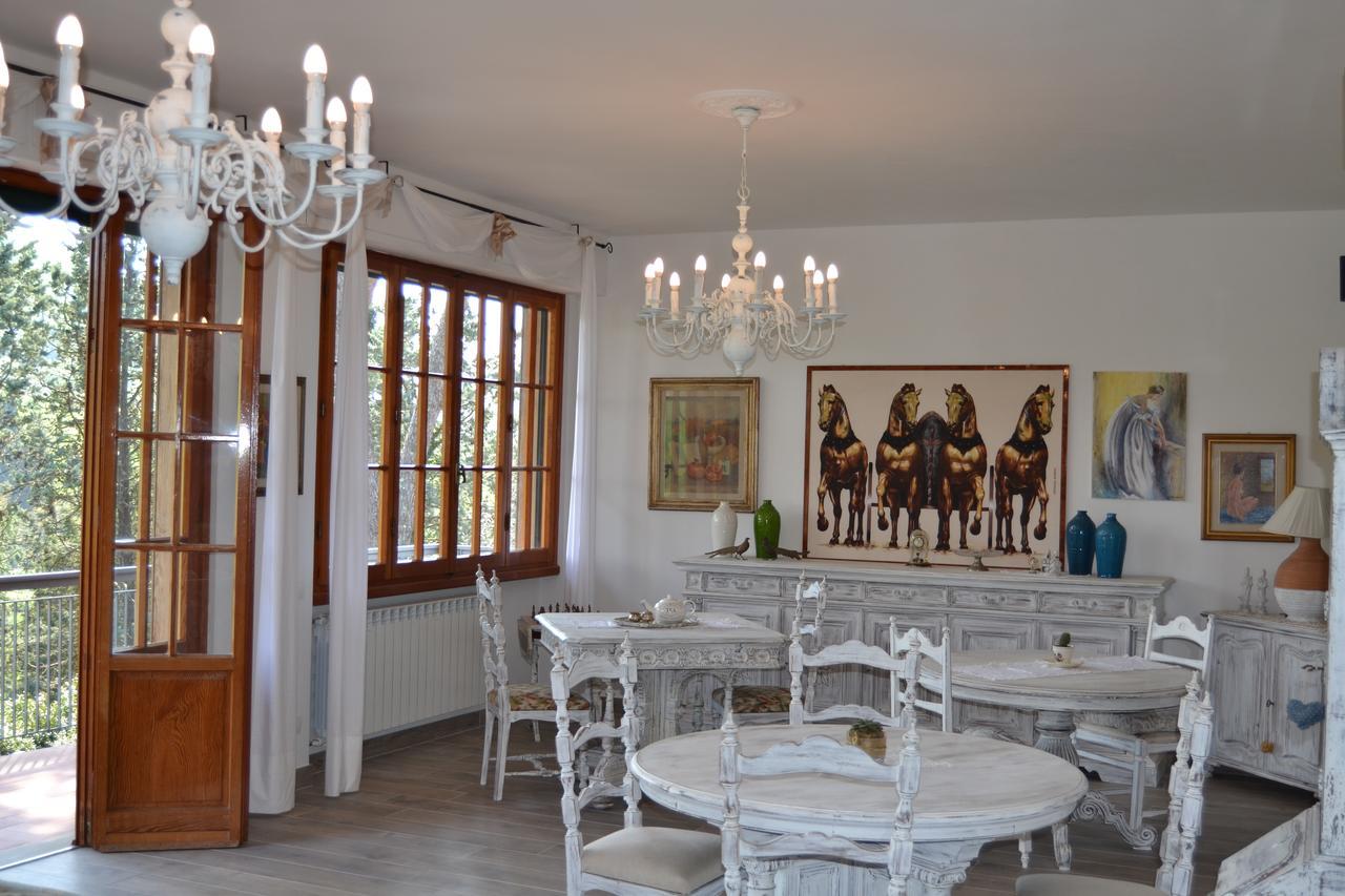 B&B Villa Il Poggiolino Molino del Piano Luaran gambar
