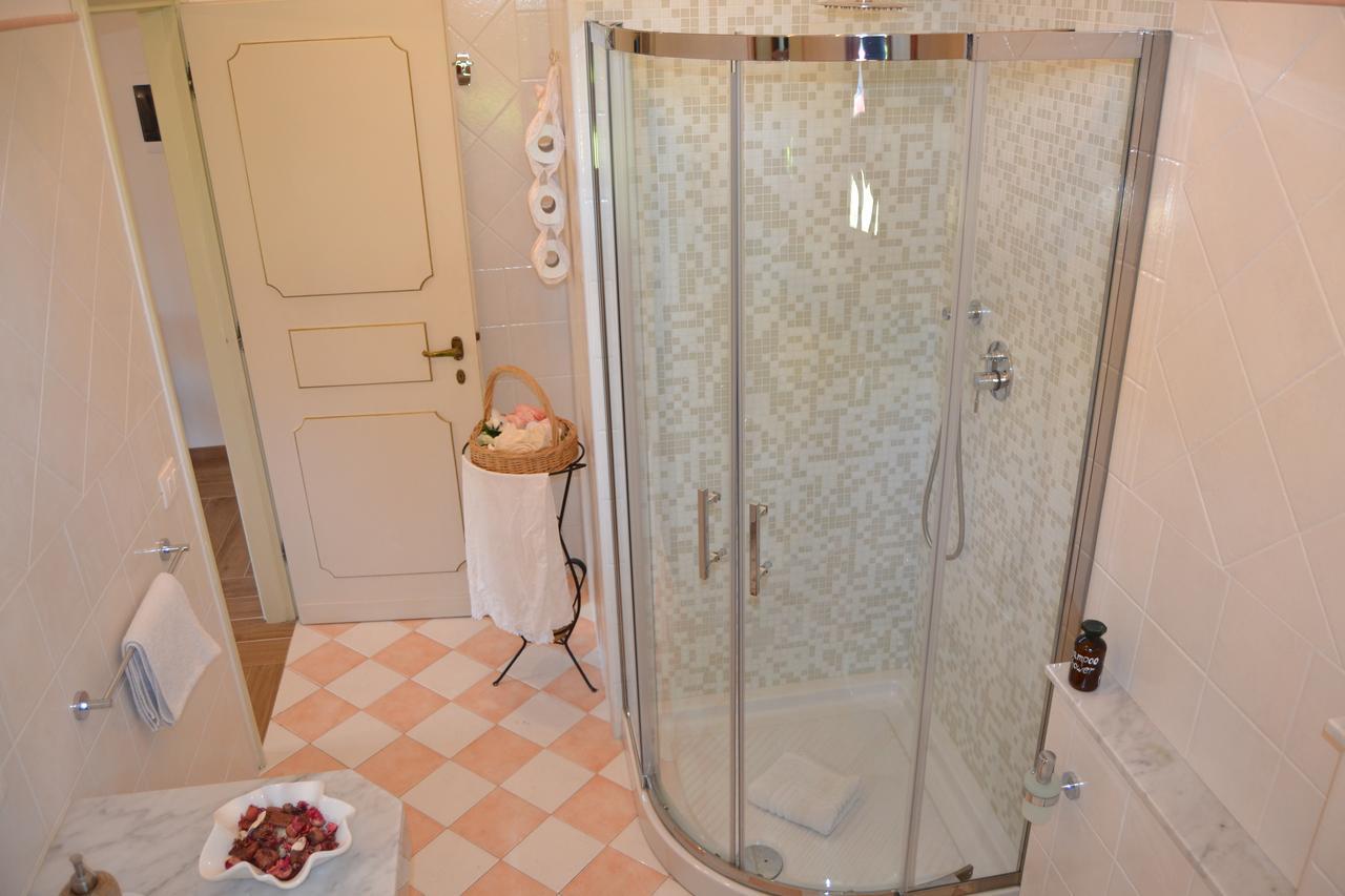 B&B Villa Il Poggiolino Molino del Piano Luaran gambar