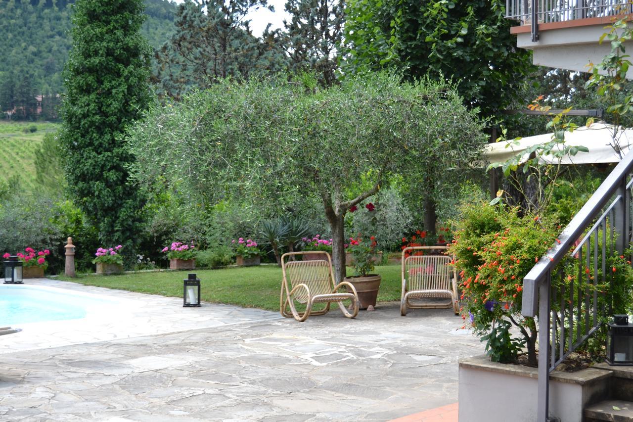 B&B Villa Il Poggiolino Molino del Piano Luaran gambar